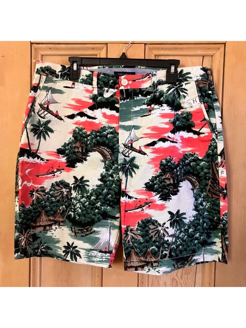 Tommy Hilfiger Mens Hampton Hawaiian Tropical Shorts Size 38 Large White SP NWOT